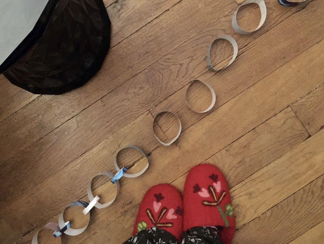 paper chain garland 14